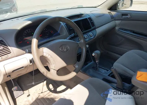 2006 Toyota Camry Le V6 z USA, uszkodzony, nr VIN 4T1BF32K16U628699